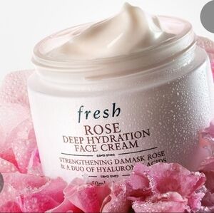 Fresh Rose Deep Hydration Face Cream is a moisturizer that is designed to hydrat